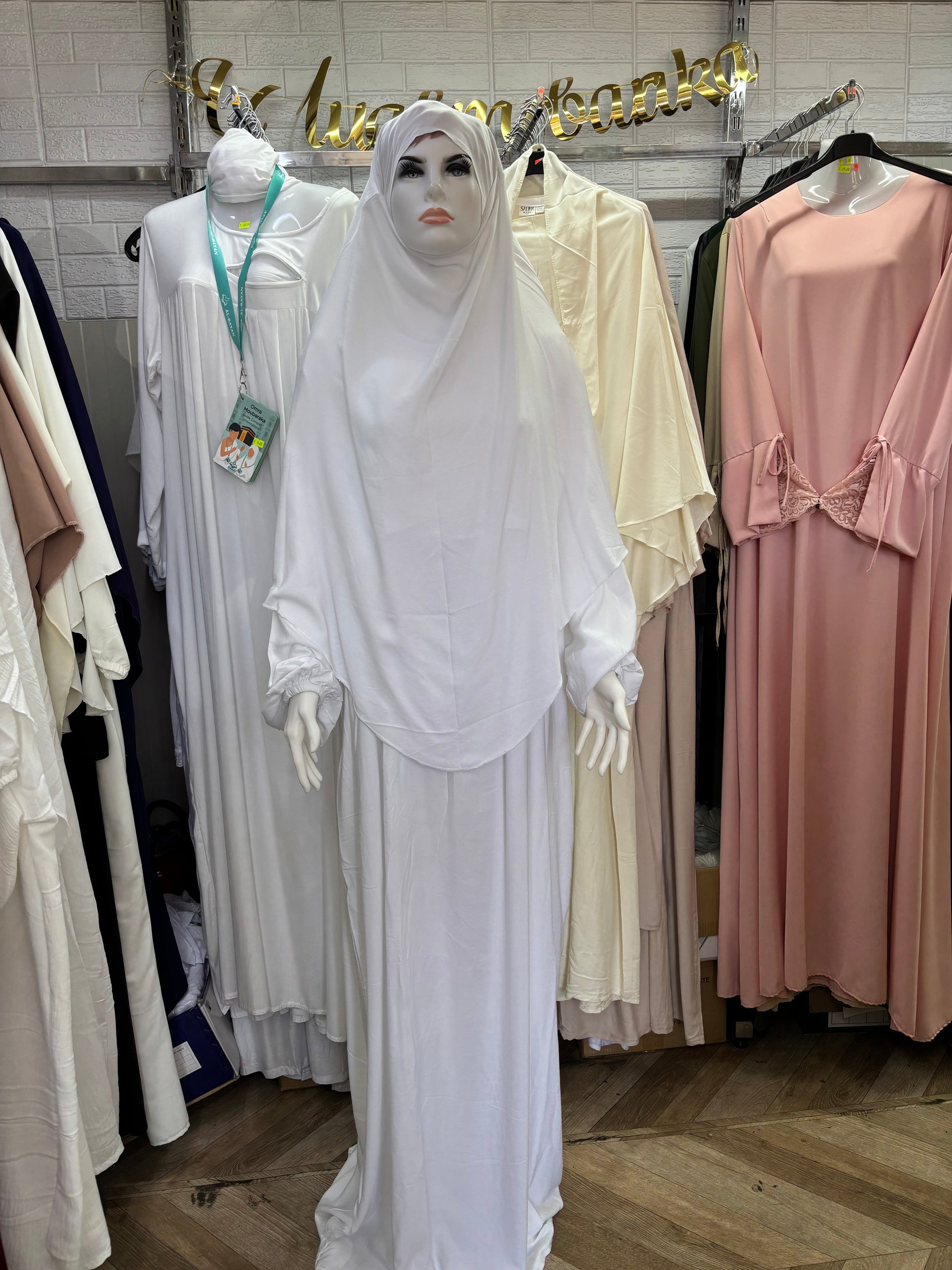 Robe Hajj Omra avec poche devant et son khimar en coton SALIHA MODE