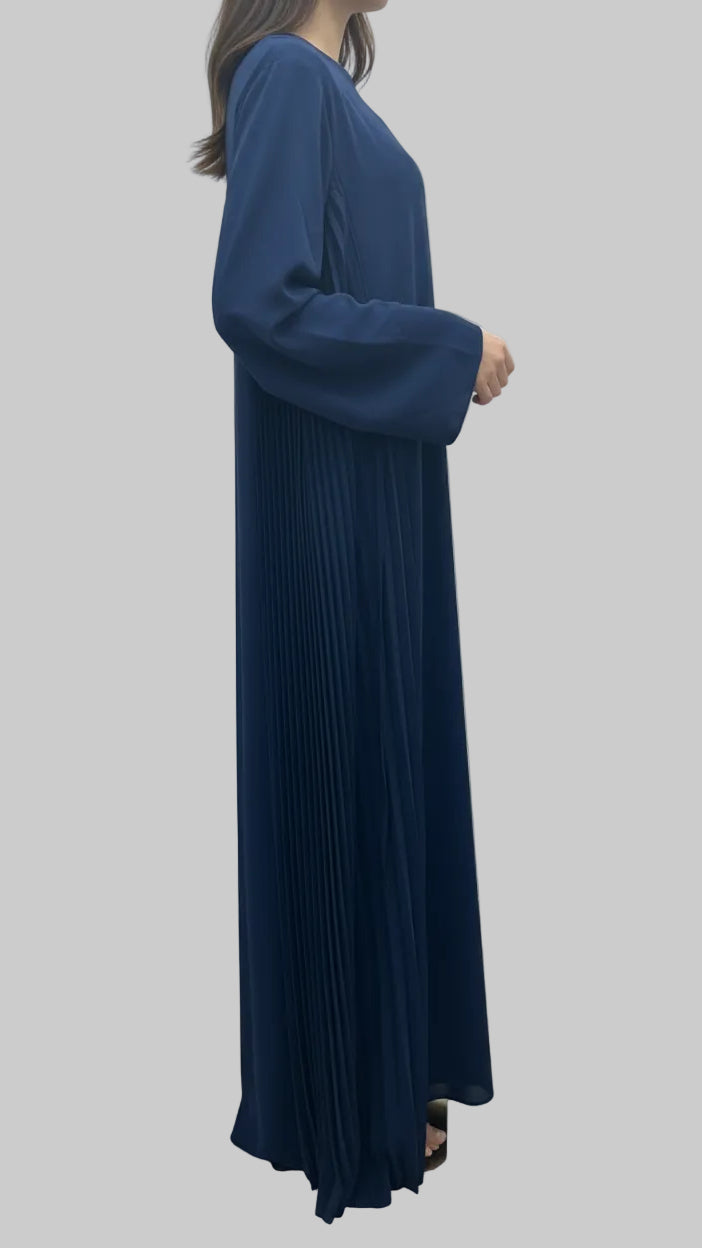 Robe en Soie de Médine plissée sur les côtés grandes de taille SALIHA MODE