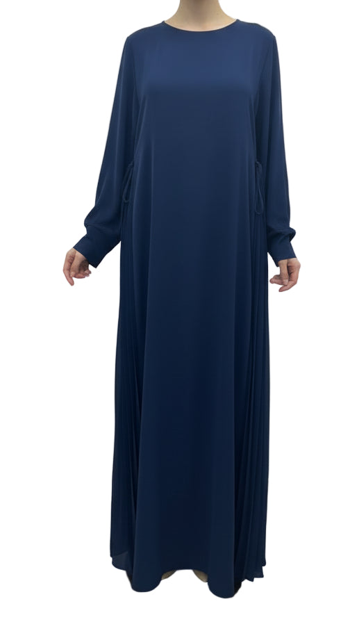 Robe en Soie de Médine plissée sur les côtés grandes de taille