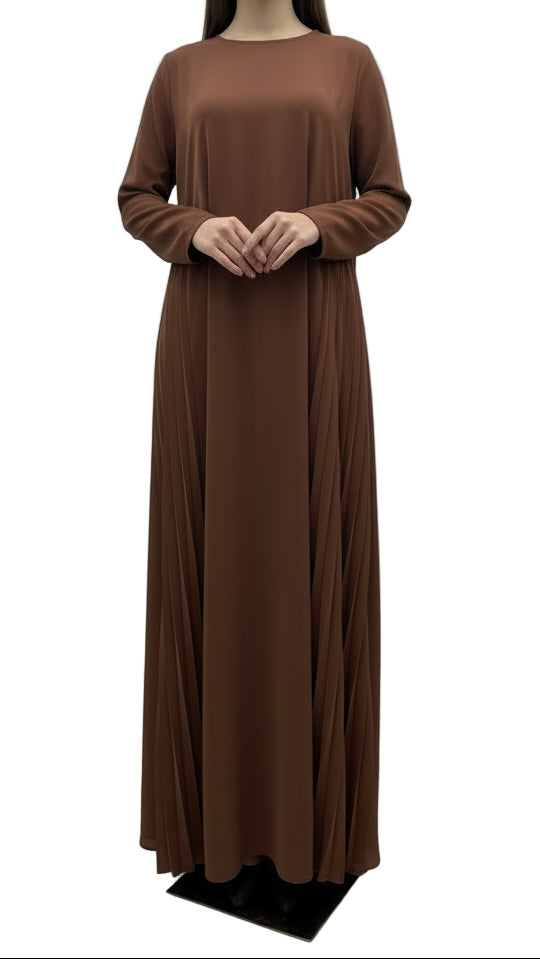 Robe en Soie de Médine plissée sur les côtés grandes de taille